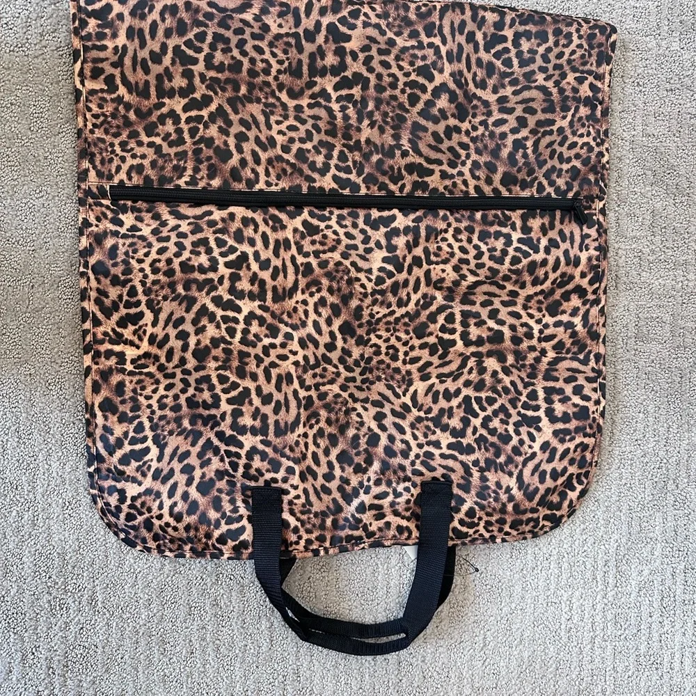 Chico's Leopard Garment Bag-New With Tags - Picture 8 of 10